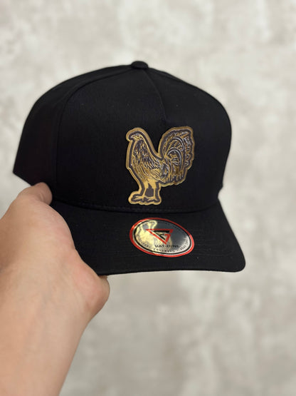 Gorra Gallo Placa Gold Premium